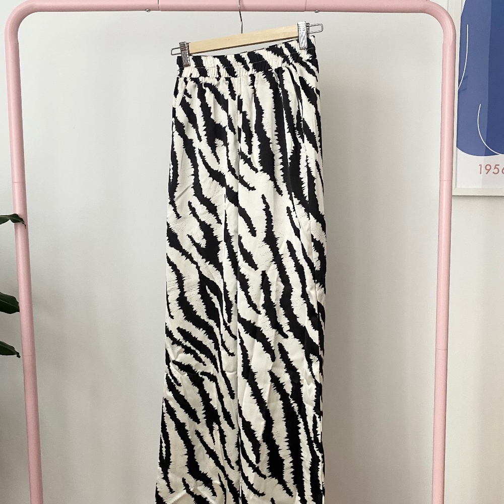 SOLD-4th + reckless pants - Picture 2 of 6